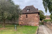 York City Medieval Walls Private Walking Tour