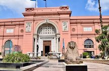 Pyramids of Giza And Egyptian Museum Day Tour By Plane From Sharm