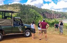 Safari Drive Hluhluwe Imfolozi Park South Africa