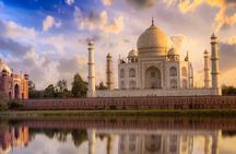 2 Days Delhi & Agra Tour with Taj Mahal Sunrise