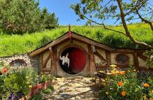  Small Group Hobbiton Movie Set from Tauranga