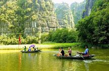 Ninh Binh Full-Day to Hoa Lu Tam Coc & Mua Cave Via Boat & Bike