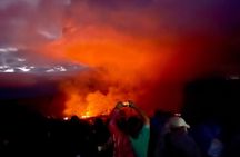 Small-Group Big Island Tour: Hawaii Volcanoes National Park and Kona Coffee Farm