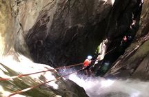 Trekking/rappelling waterfalls in Dominican Republic 