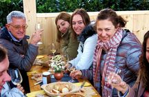Castle Hiking Tour and Gourmet Adventures 