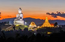 Chiang Rai by Night: Incredible Temples, Market and Northern Dinner