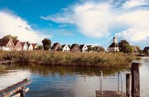 Unique Dutch villages Tour incl Boat & Hotel pick up