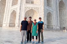 Private Taj Mahal Same Day Tour from Delhi by Car