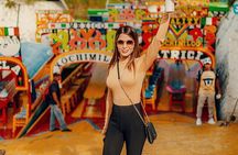 PREMIUM Frida Kahlo Museum and Xochimilco (Small Groups)