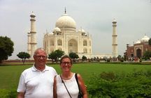 Full-Day Taj Mahal Agra Private Tour from Chennai with Flights