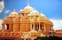 Divine Temples Tour in Delhi