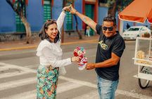 PREMIUM Frida Kahlo Museum and Xochimilco (Small Groups)
