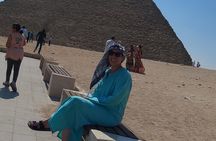 Full day Giza Pyramids with camel safari