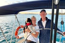 Gold Coast 2 hour Sunset Sailing Cruise with Drinks&Tasting Plate