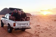 Full Day Jeep Tour with Overnight in Bedouin Camp