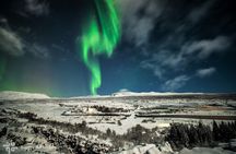 Golden Circle Secret Lagoon and Northern Lights Combo Tour