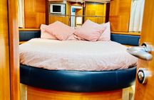 Private Luxury Yacht Tour From Dubai Marina