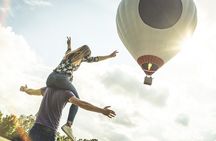 Hot Air Balloon and Wine Tasting Private Guided Tour