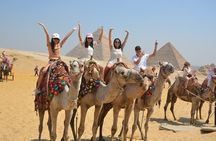 Full Day Pyramids of Giza & Sphinx & The Egyptian Museum With Lunch Included