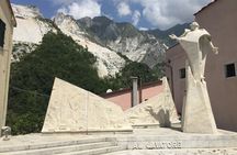 Tour of Carrara Marble Deluxe: Quarry, Museum and Food Tasting
