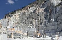 Tour of Carrara Marble Deluxe: Quarry, Museum and Food Tasting