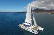 Catamaran Experience to Papagayo's Beaches with lunch and drinks