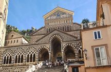 From Naples: Amalfi Day Trip to Positano Guided tour by Sea