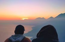 Sunrise Hike Tour on Indian's Nose Mountain