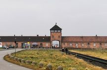 Guided Tour from Krakow to Auschwitz Birkenau with Transfer