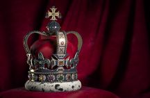 Tower of London & Crown Jewels Tour with Beefeater Meet & Greet