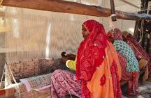 Manpura Looms: Weaves, Walks, Wonders
