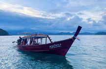 Phuket Luxury Traditional Boat Ride/Coral Island 08.30AM-01.30PM