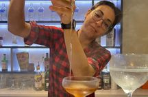2-Hour Mixology Lesson with Professional Bartender in Milan