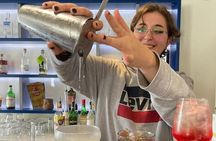 2-Hour Mixology Lesson with Professional Bartender in Milan