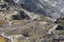 Full-Day Guided Tour to Jebel Akhdar 