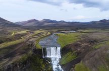 Landmannalaugar and Hekla Volcano / guided private tour