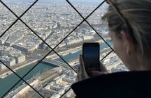 Paris: Eiffel Tower Summit Small-Group Guided Tour Max 6 People