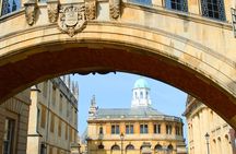 Walking Tour of Oxford: small group with a local guide