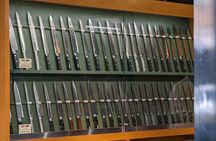Asakusa: Japanese kitchen knife store visits after history tour