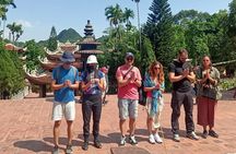 Perfume Pagoda 1 Day Tour from Hanoi with Traditional Boat Ride
