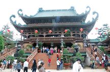 Perfume Pagoda 1 Day Tour from Hanoi with Traditional Boat Ride