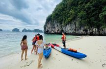 Snorkeling and Kayaking Tour at Hong Islands From Krabi