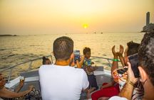 2 hrs Tour in Cartagena Bay with Sunset View