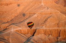 3-Hour Hot Air Balloon Sunrise Over Luxor Guided Ride with Pick Up