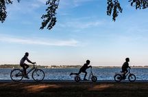 E-Bike tour in Syracuse with rich aperitif at sunset 