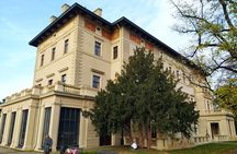 Non-touristy Prague - Cozy Neighborhoods - Private Tour