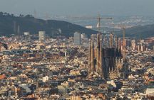 Sagrada Familia Small Group Tour with Skip the Line Ticket
