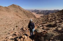 Hike to Jordan Highest Mountain, Umm Ad Dami with Meal and Stay