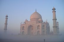 Private Taj mahal and Fatehpur Sikri Tour From Delhi