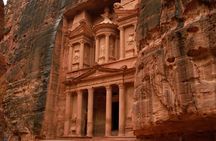 Exclusive Private 4-Day Jordan Tour: Petra, Wadi Rum & Dead Sea